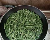 Foto langkah ke 2 dari resep Tumis Kacang Panjang Mie.