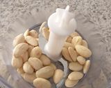 Foto del paso 2 de la receta Galletas de almendra y batata