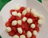 รูปขั้นตอนการทำที่ 1 ของ Bambini Boccocini caprese salad