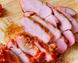 Hình bước làm 1 của món Gỏi Cuốn Thịt Xá Xíu & Hoa Sen Cạn