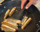 Foto del paso 3 de la receta: Navajas con salsa de kimchi