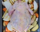 Foto langkah ke 3 dari resep Classic Roasted Chicken.