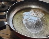 A picture of step 3 of Khandeshi spicy green brinjal Bharta.