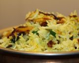 A picture of step 6 of Aloo and Spring onion rice.