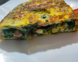 Foto del paso 5 de la receta: Tortilla de acelgas, jamón y queso brie.🥚🧀
