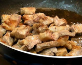 黑胡椒醬松坂豬（豆油伯缸底醬油食譜）的食譜步驟2照片