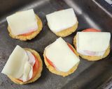 Foto del paso 9 de la receta: Torrejas de papa con atún