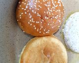 A picture of step 1 of My Sriracha & Jalepeno Beef Burger 😙.