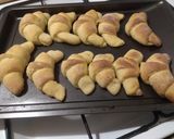 Vajas kifli recept fázis 1 fotója