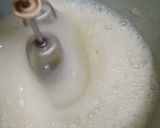 Foto langkah ke 1 dari resep Bolu Pelangi Putih Telur.