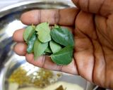 உருளைக்கிழங்கு பட்டாணி குருமா (potato peas kuruma in Tamil) ரெசிபி ஸ்டேப் 1 புகைப்படம்
