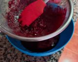 Foto del paso 2 de la receta: Tarta de mousse de frutos rojos (sin horno)