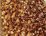 Foto langkah ke 3 dari resep Popcorn Kopi Caramel.