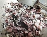 Foto langkah ke 3 dari resep Cumi Masak Tinta Hitam.