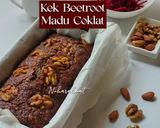 Gambar langkah 12 resipi Kek Beetroot Madu Coklat.
