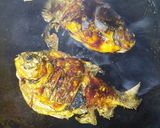 Foto langkah ke 4 dari resep Ikan Bawal Bakar bumbu kecap.