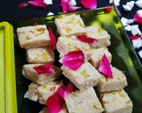 લીલા નાળિયેર નો કોપરા પાક(lila narial no koparapaak recipe in gujarati) રેસીપી સ્ટેપ5ફોટો