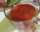 Foto langkah ke 4 dari resep Teh Jeruk Nipis.