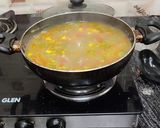 A picture of step 5 of Vegetable Soup.