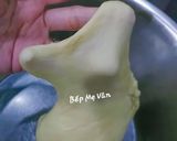 Hình bước làm 3 của món Bánh Mì Nhân Gà Nấm