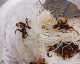 Foto langkah ke 5 dari resep Oseng Soun Cabe Ijo ala Angkringan Solo.