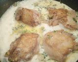 A picture of step 8 of Chicken Mushroom in creamy sauce.