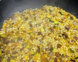 Foto del paso 3 de la receta: Arroz con pavo al ajillo