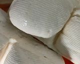 Foto langkah ke 1 dari resep Gohyong Kulit Tahu.