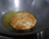 कसूरी मेथी की पूरी (kasuri methi ki puri recipe in Hindi) रेसिपी चरण 3 फोटो