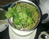 A picture of step 1 of Chicken Cafreal.