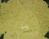 A picture of step 2 of Instant coconut laddus.