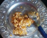 A picture of step 5 of Cornflakes biscuit pastry cake.