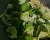 Foto langkah ke 2 dari resep Tumis pokcoy tahu wortel.