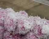 Foto langkah ke 7 dari resep Klepon Buah Naga.