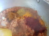 રાજસ્થાની ગટ્ટા કરી(Rajasthani gatta Curry recipe in gujarati)