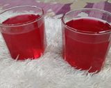 A picture of step 3 of Rasna rose juice.