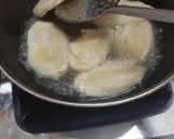 A picture of step 15 of Khaja puri.