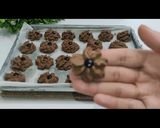 Foto langkah ke 8 dari resep Resep Kue Semprit Coklat Tanpa Oven Tanpa Mixer.