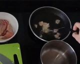 Foto langkah ke 2 dari resep Mie Ayam Jamur Rumahan (step video).