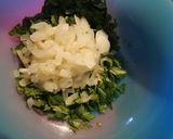 Fusilitészta paradicsomszósszal és húsgombóccal recept fázis 2 fotója