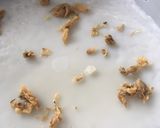 A picture of step 4 of Chee Cheong Fun with Mushroom Meat Gravy.
