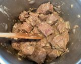 Une image de l'étape 4 de Carbonnade Flamande.