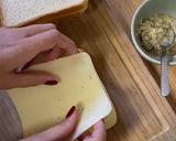 Foto del paso 1 de la receta: Sándwich bikini de jamón, queso y trufa