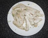 A picture of step 3 of Fried golden conger with beer batter.
