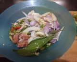 Foto langkah ke 2 dari resep Tongkol Cabe Ijo.