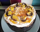 A picture of step 14 of Vickys Easter Creme Egg Cheesecake GF DF EF SF NF Vegan.
