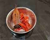 A picture of step 6 of Halwai Style Rajma Masala.