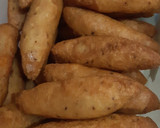 Foto del paso 2 de la receta: Bollitos de yuca (chulitos)