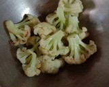 ফুলকপির ডালনা (foolkopir dalna recipe in Bengali) রেসিপি ধাপ - 3 ছবি