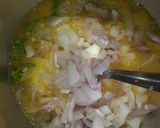 பிரெட் ஆம்லேட் ரெசிபி ஸ்டேப் 2 புகைப்படம்